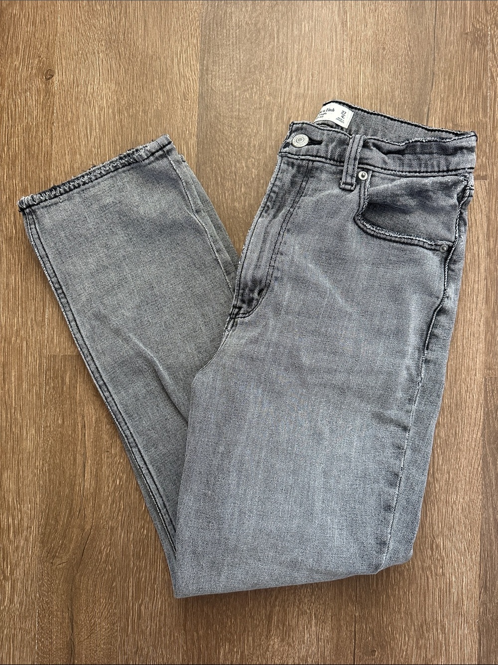 Abercrombie Ankle Straight Ultra High Rise Grey Jeans Size 27 / 4 Reg.